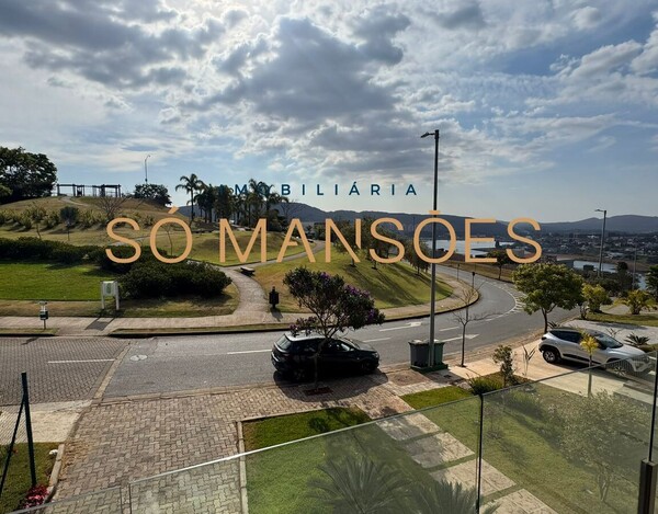 CASA À VENDA NO ALPHAVILLE LAGOA DOS INGLESES - PENÍNSULA DOS PÁSSAROS