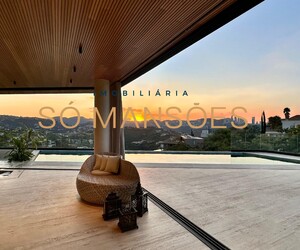 VALE DOS CRISTAIS - CASA À VENDA EM NOVA LIMA