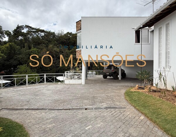 CASA À VENDA NO CONDOMÍNIO BOSQUE DO JAMBREIRO