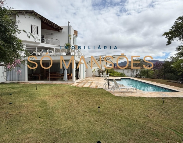 Casa de Alto Padrão de 342 m² à Venda com 3 Suítes e Lazer Completo no Bosque Residencial do Jambreiro, Nova Lima - MG