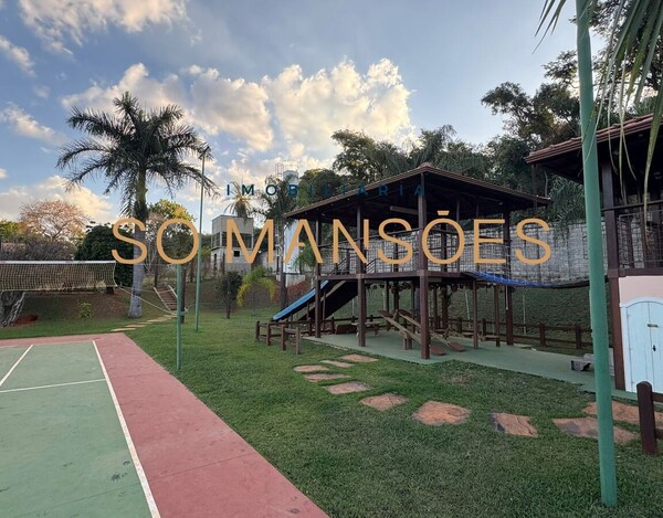 CASA À VENDA NO CONDOMÍNIO CONDADOS DA LAGOA EM LAGOA SANTA