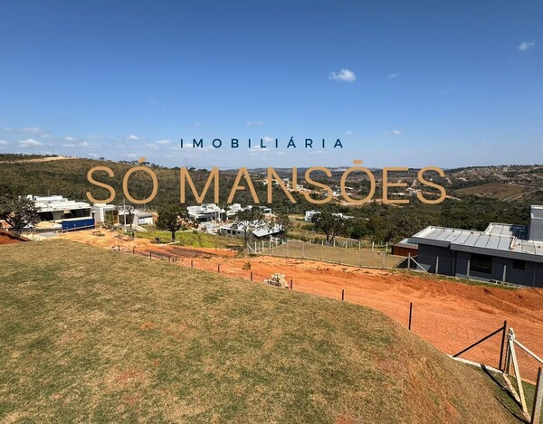 CASA À VENDA NO CONDOMÍNIO MONT VILLE EM LAGOA SANTA