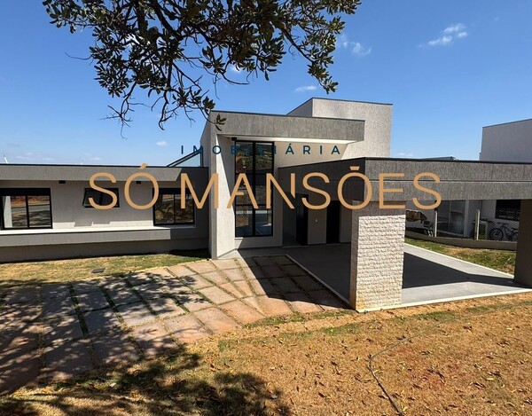 CASA À VENDA NO CONDOMÍNIO MONT VILLE EM LAGOA SANTA