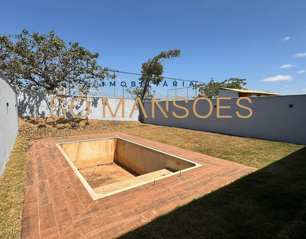 CASA À VENDA NO QUINTA DOS VIANA EM LAGOA SANTA