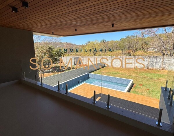 CASA À VENDA NO CONDOMÍNIO VITORIA GOLF EM LAGOA SANTA