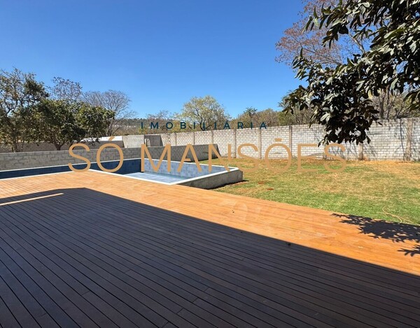 CASA À VENDA NO CONDOMÍNIO VITORIA GOLF EM LAGOA SANTA