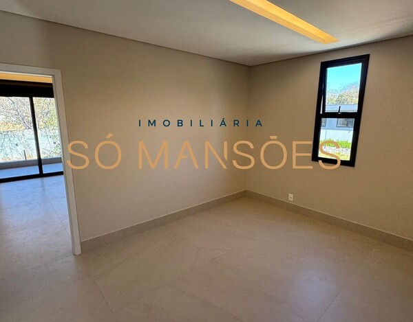 CASA À VENDA NO CONDOMÍNIO VITORIA GOLF EM LAGOA SANTA