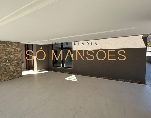CASA À VENDA NO CONDOMÍNIO VITORIA GOLF EM LAGOA SANTA