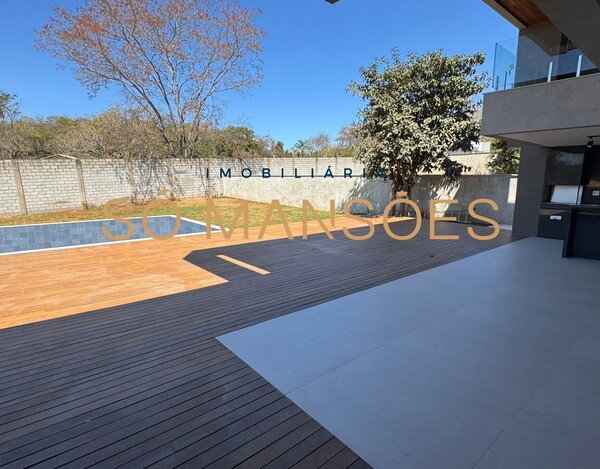 CASA À VENDA NO CONDOMÍNIO VITORIA GOLF EM LAGOA SANTA