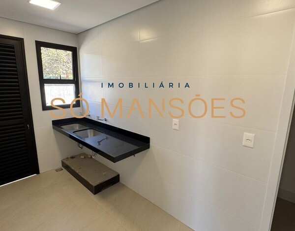 CASA À VENDA NO CONDOMÍNIO VITORIA GOLF EM LAGOA SANTA