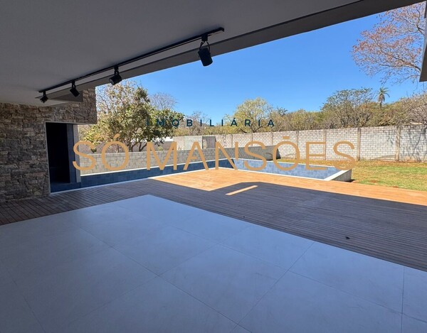 CASA À VENDA NO CONDOMÍNIO VITORIA GOLF EM LAGOA SANTA