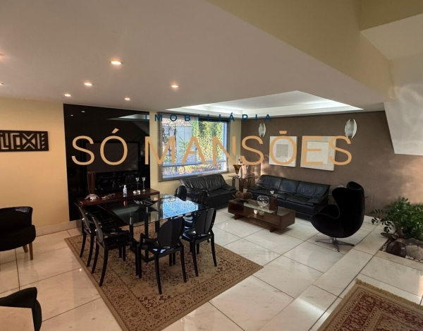 Casa de Alto Padrão de 420 m² à Venda com 1 Suíte e Lazer Completo no Condomínio Pampulha, Belo Horizonte - MG