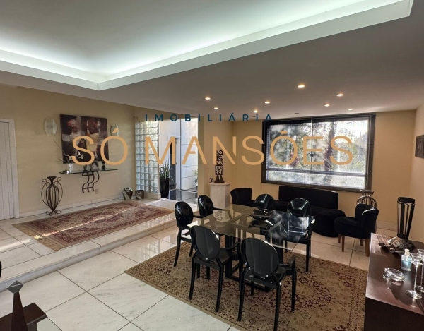 Casa de Alto Padrão de 420 m² à Venda com 1 Suíte e Lazer Completo no Condomínio Pampulha, Belo Horizonte - MG