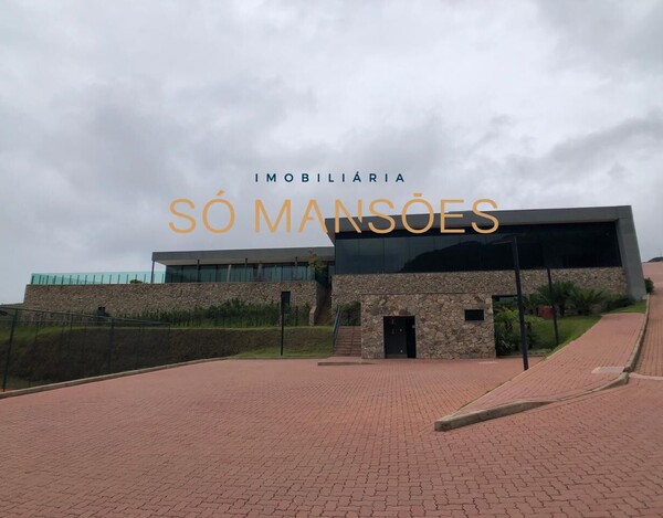 LOTE / TERRENO DE 3.710m² À VENDA NO CONDOMÍNIO QUINTAS DO MORRO