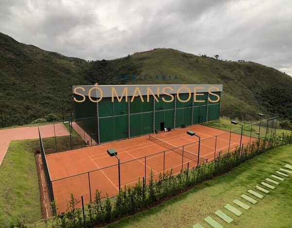 LOTE / TERRENO DE 3.710m² À VENDA NO CONDOMÍNIO QUINTAS DO MORRO