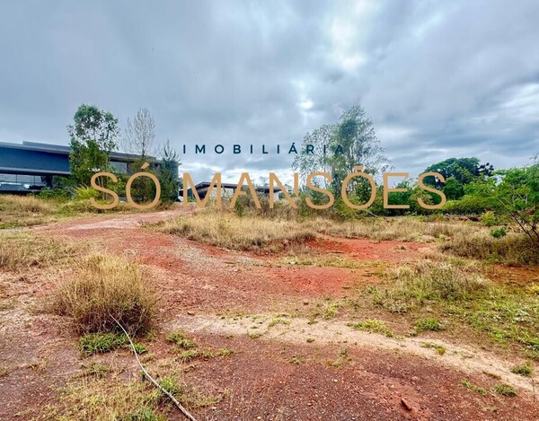 LOTE / TERRENO À VENDA NO CONDOMÍNIO MORRO DO CHAPÉU