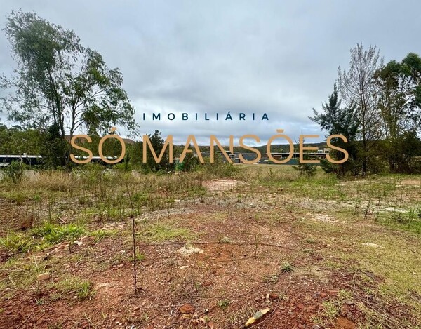 LOTE / TERRENO À VENDA NO CONDOMÍNIO MORRO DO CHAPÉU