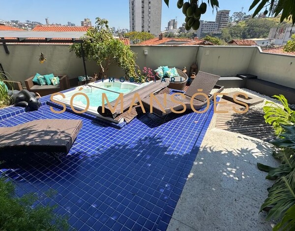 CASA À VENDA NO BAIRRO SANTA LÚCIA 