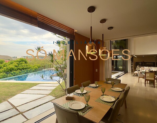 VALE DOS CRISTAIS - CASA À VENDA EM NOVA LIMA