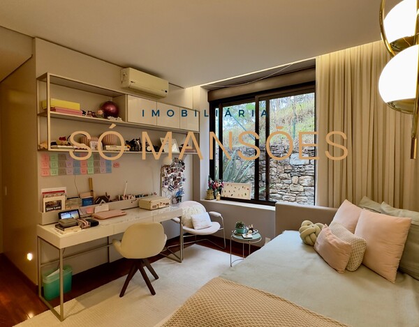 VALE DOS CRISTAIS - CASA À VENDA EM NOVA LIMA