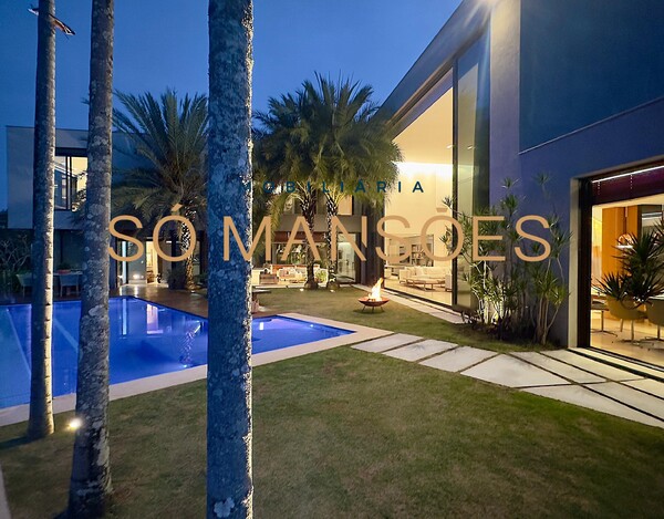 VALE DOS CRISTAIS - CASA À VENDA EM NOVA LIMA