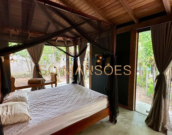 CASA À VENDA EM ARRAIAL D' AJUDA - BA