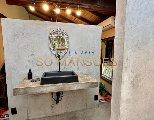 CASA À VENDA EM ARRAIAL D' AJUDA - BA