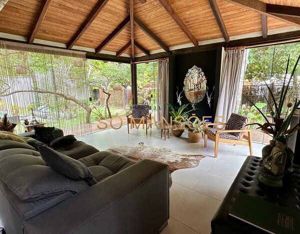 CASA À VENDA EM ARRAIAL D' AJUDA - BA