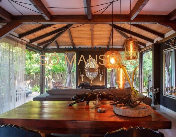 CASA À VENDA EM ARRAIAL D' AJUDA - BA