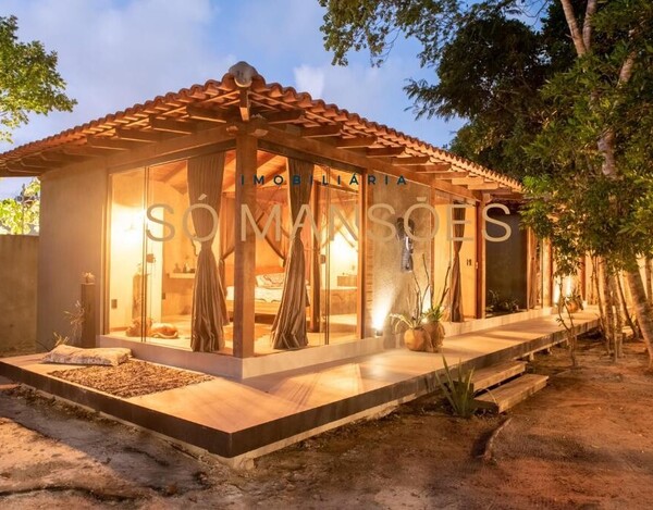 CASA À VENDA EM ARRAIAL D' AJUDA - BA