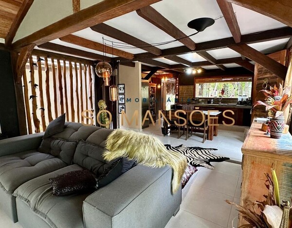 CASA À VENDA EM ARRAIAL D' AJUDA - BA