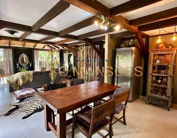 CASA À VENDA EM ARRAIAL D' AJUDA - BA