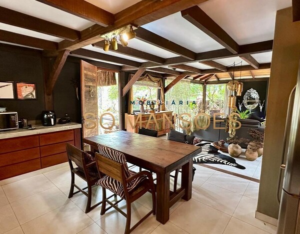 CASA À VENDA EM ARRAIAL D' AJUDA - BA