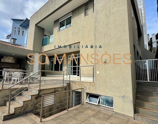 CASA À VENDA NO BAIRRO SÃO BENTO EM BH