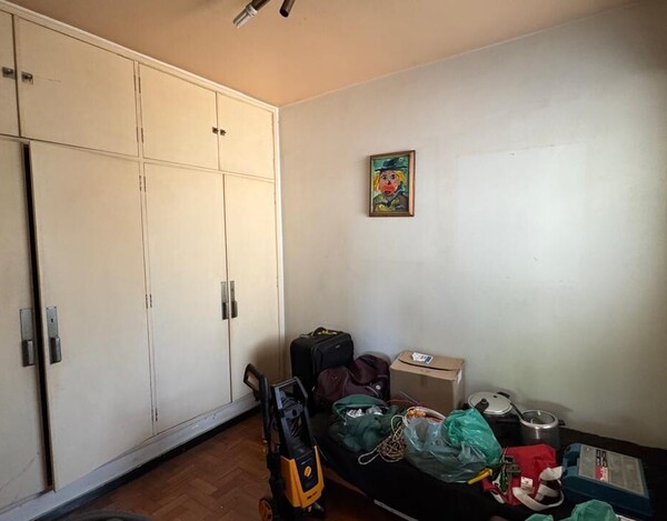 CASA Á VENDA NO BAIRRO CIDADE JARDIM EM BH