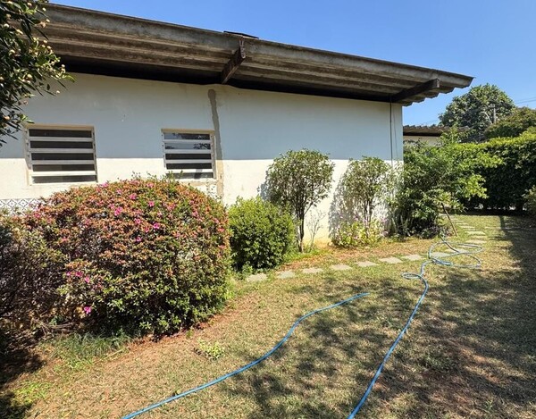 CASA Á VENDA NO BAIRRO CIDADE JARDIM EM BH