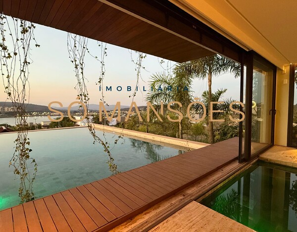 CASA À VENDA NO ALPHAVILLE LAGOA DOS INGLESES - PENÍNSULA DOS PÁSSAROS 