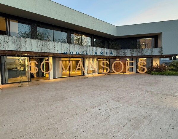 CASA À VENDA NO ALPHAVILLE LAGOA DOS INGLESES - PENÍNSULA DOS PÁSSAROS 