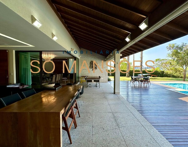 VALE DOS CRISTAIS - CASA À VENDA EM NOVA LIMA