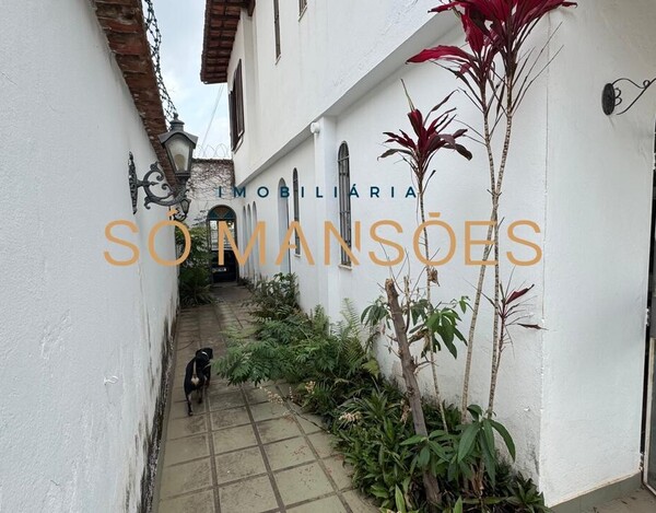 CASA À VENDA NO BAIRRO SÃO BENTO EM BELO HORIZONTE
