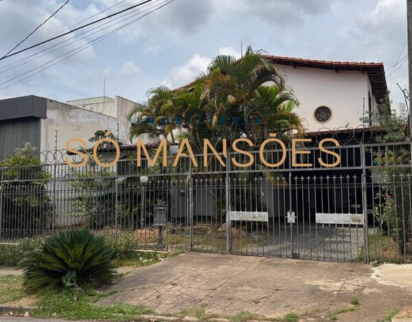 CASA À VENDA NO BAIRRO SÃO BENTO EM BELO HORIZONTE