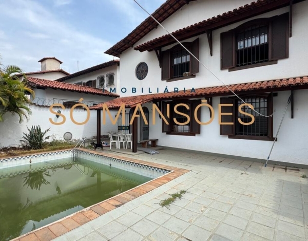 Casa de Alto Padrão de 315 m² à Venda com 2 Suítes e Home Theater no São Bento, Belo Horizonte - MG