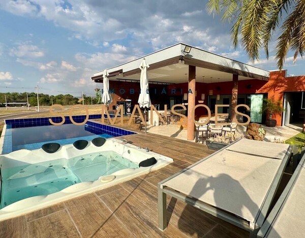 CASA Á VENDA NO FISHING CLUB PACU RESIDENCE EM INHAÚMA
