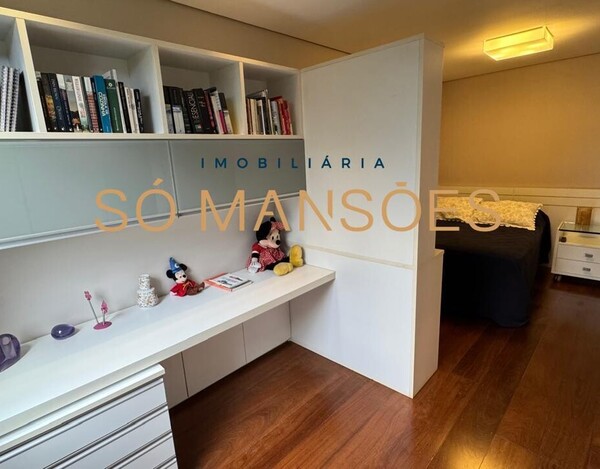 CASA À VENDA NO BAIRRO SANTA LÚCIA 