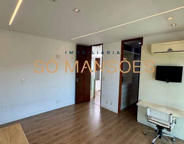 CASA À VENDA NO BAIRRO SÃO BENTO EM BELO HORIZONTE