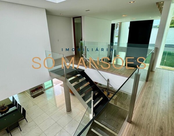 CASA À VENDA NO BAIRRO SÃO BENTO EM BELO HORIZONTE