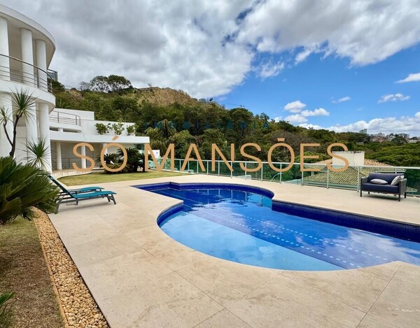 CASA À VENDA NO BAIRRO SÃO BENTO EM BELO HORIZONTE