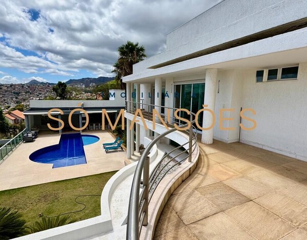 CASA À VENDA NO BAIRRO SÃO BENTO EM BELO HORIZONTE