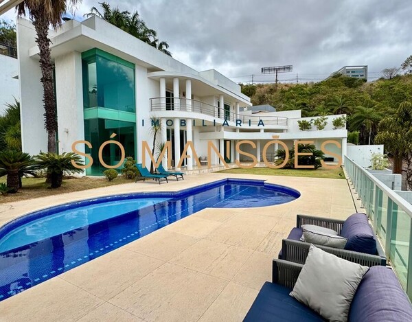 CASA À VENDA NO BAIRRO SÃO BENTO EM BELO HORIZONTE