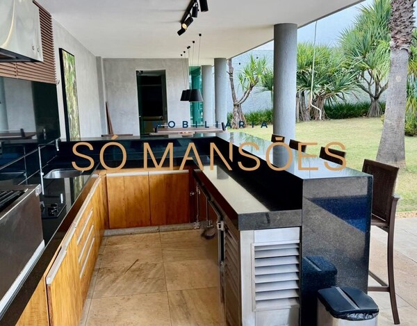 CASA À VENDA NO BAIRRO SÃO BENTO EM BELO HORIZONTE